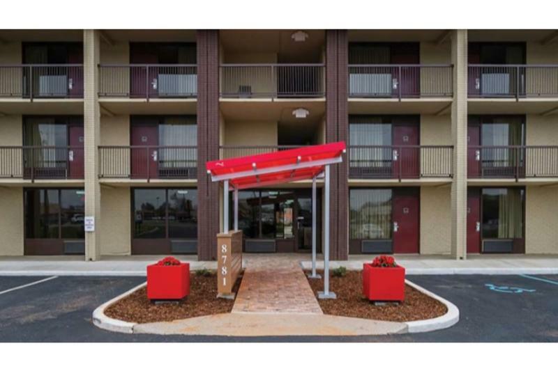 Red Roof Inn Plus+ Huntsville Exteriér fotografie